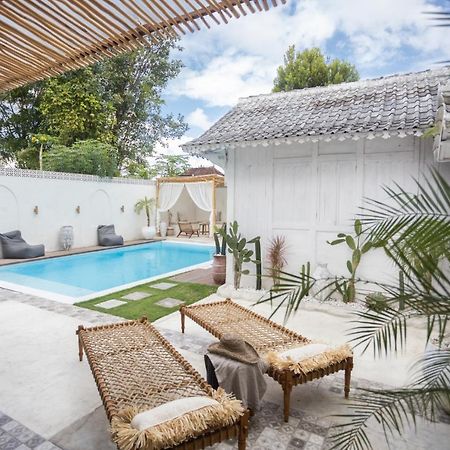 Gypsy Moon Bali Hostel Canggu Екстериор снимка