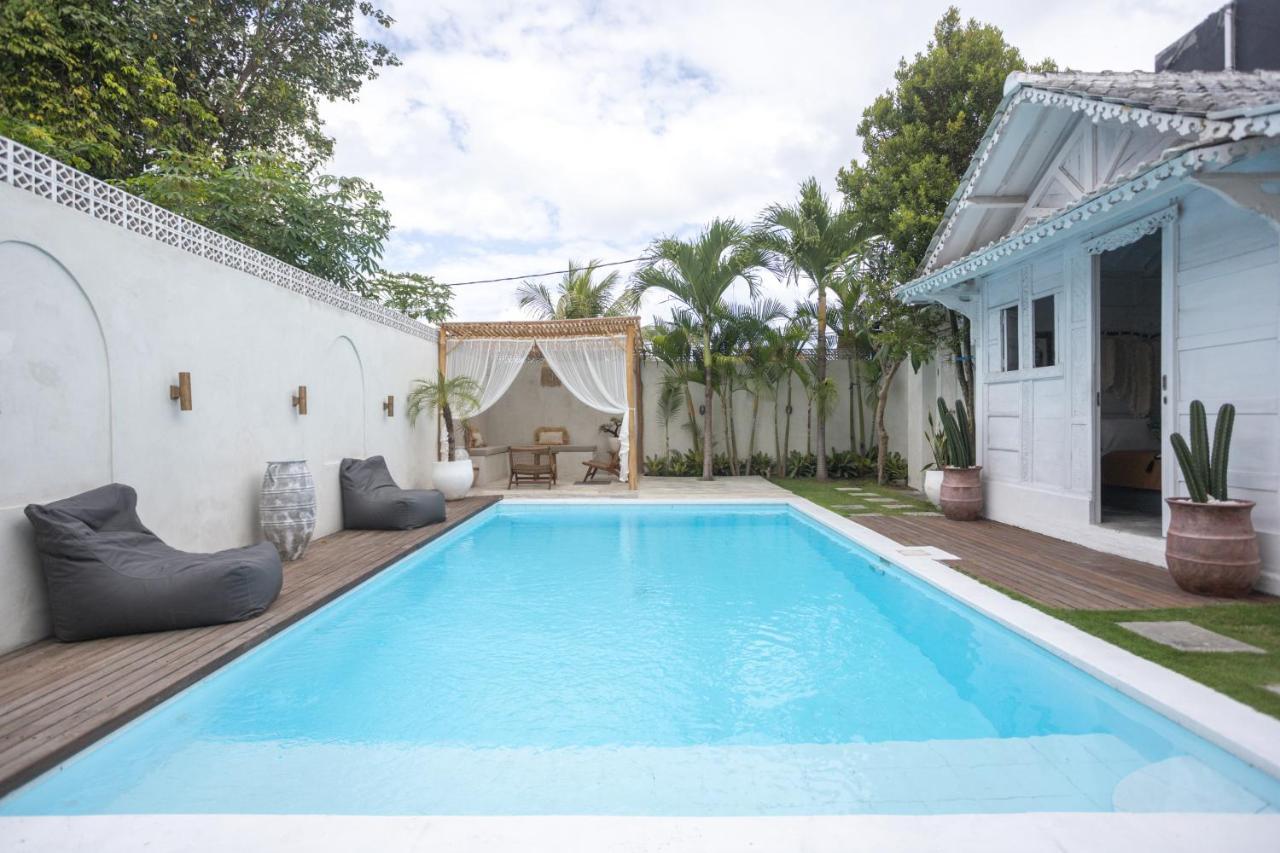 Gypsy Moon Bali Hostel Canggu Екстериор снимка