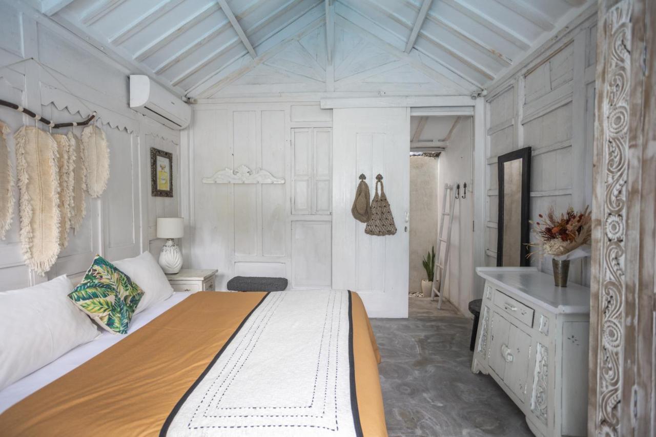 Gypsy Moon Bali Hostel Canggu Екстериор снимка