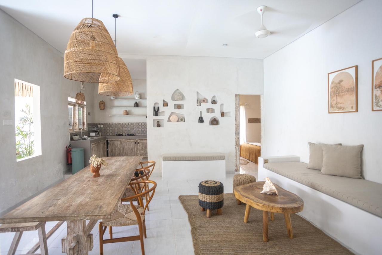Gypsy Moon Bali Hostel Canggu Екстериор снимка