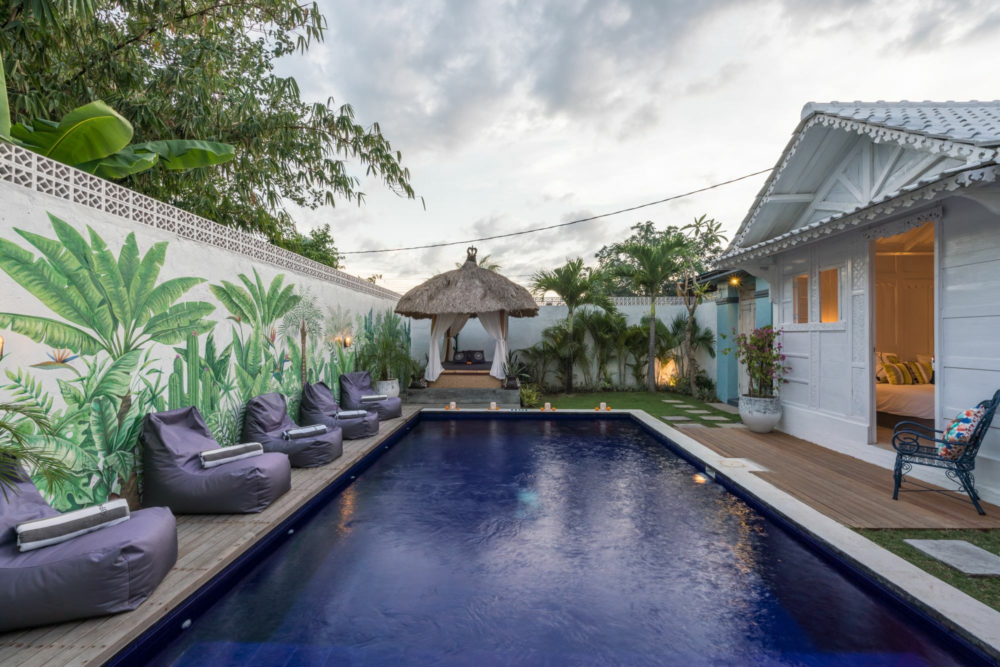 Gypsy Moon Bali Hostel Canggu Екстериор снимка